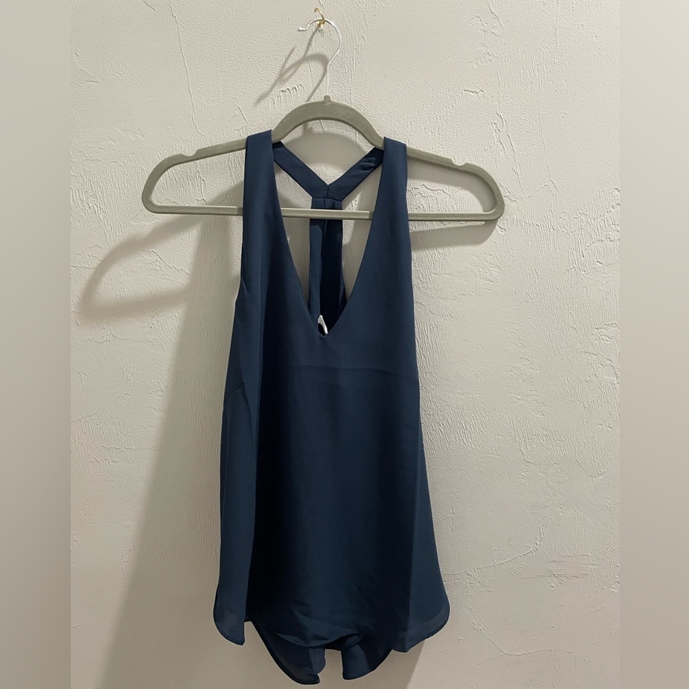 Three Eighty Two OWEN V NECK RACERBACK TANK. NWT! Navy, Size Small.